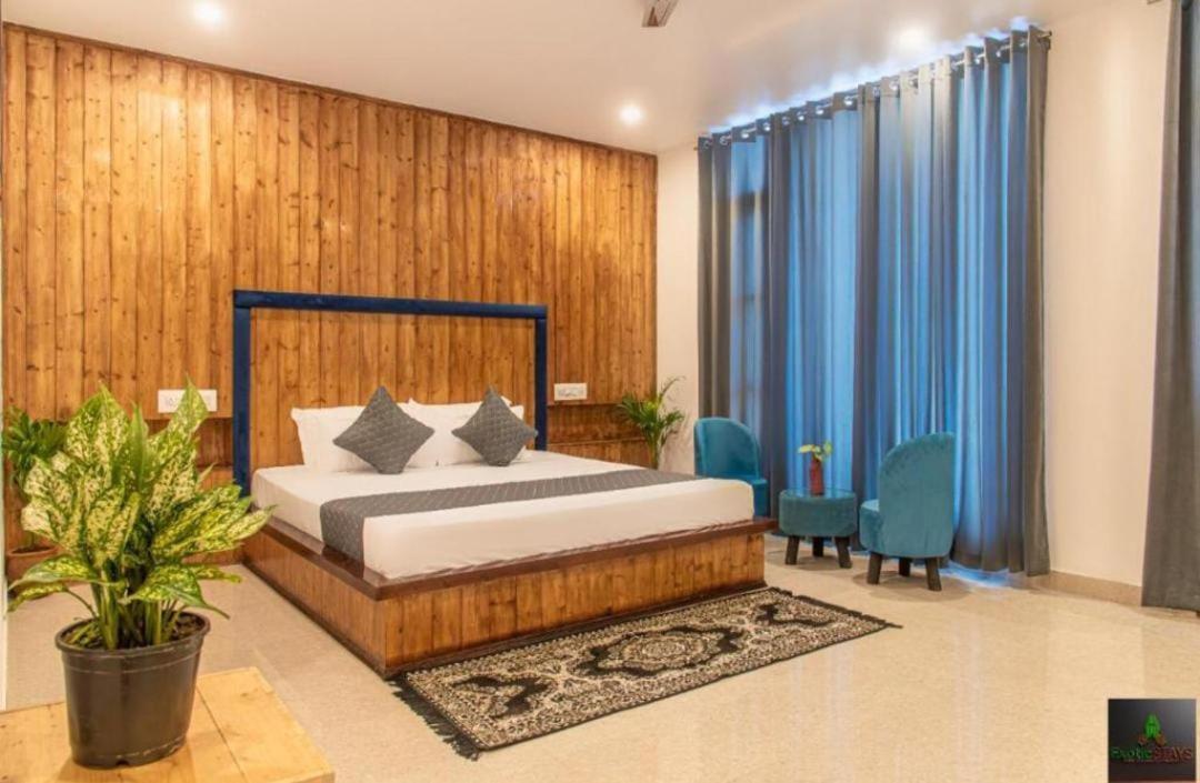 The Hillside Inn Kasauli By Exotic Stays Kültér fotó